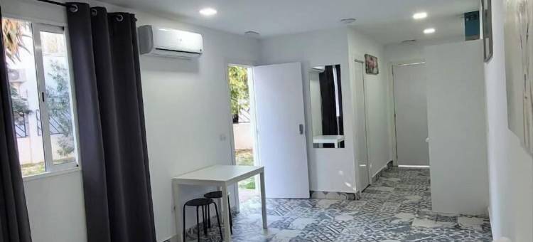 AYZ Silvela - 自动入住物业(Ayz Silvela - Auto Check-in Property)图片