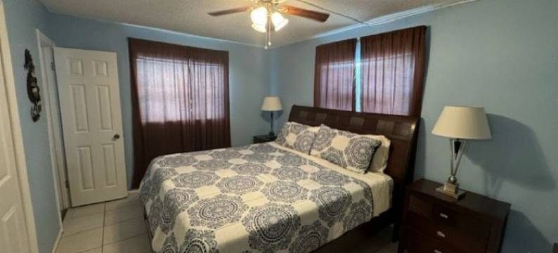 3-bedroom house in fabulous Bradenton with AC, WiFi, Youtube TV, pool and more..图片