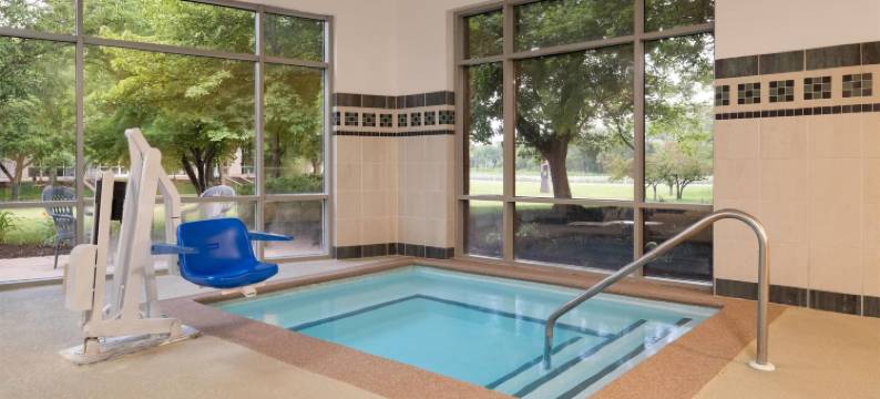 约翰迪尔议院莫林温德姆酒店(Wyndham Moline on John Deere Commons)图片