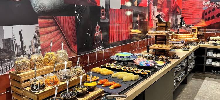 丽笙红色伊比拉普埃拉(Radisson Red Ibirapuera)图片