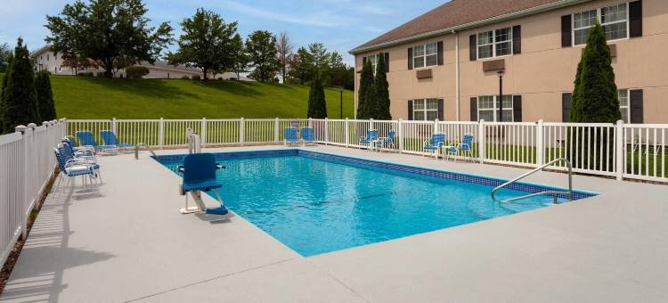 Baymont by Wyndham Chester IL图片