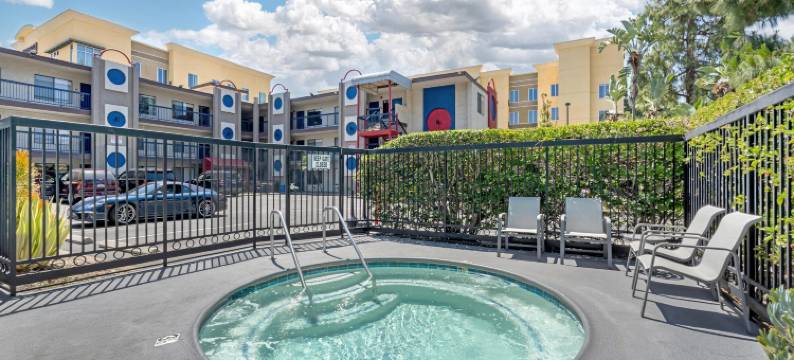 礼遇贝斯特韦斯特酒店(Best Western Courtesy Inn - Anaheim Park Hotel)图片