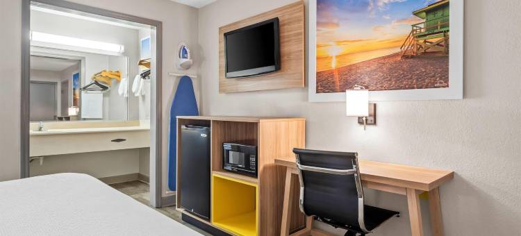 杰克森维尔温德姆戴斯酒店(Days Inn by Wyndham Jacksonville NC)图片