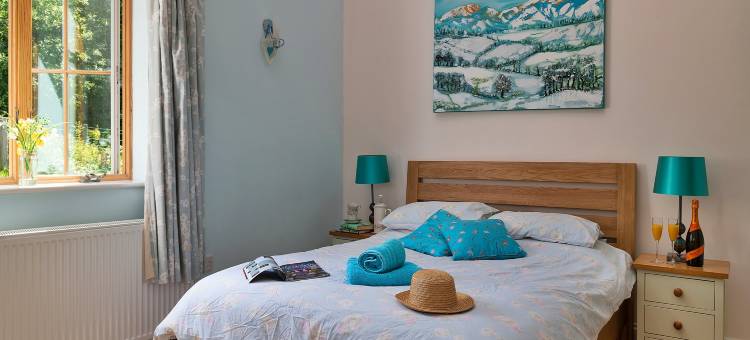 Cottage in Conwy with Hot Tub & Mountain Views图片