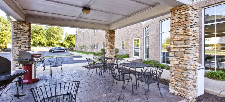 Candlewood Suites 印第安纳波利斯国际机场(Candlewood Suites Indianapolis Airport)图片