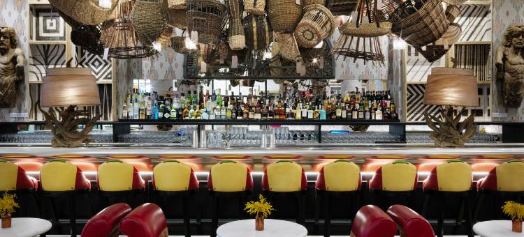 惠特比酒店(The Whitby Hotel)图片