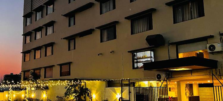 南曼高地酒店(Naman Heights)图片