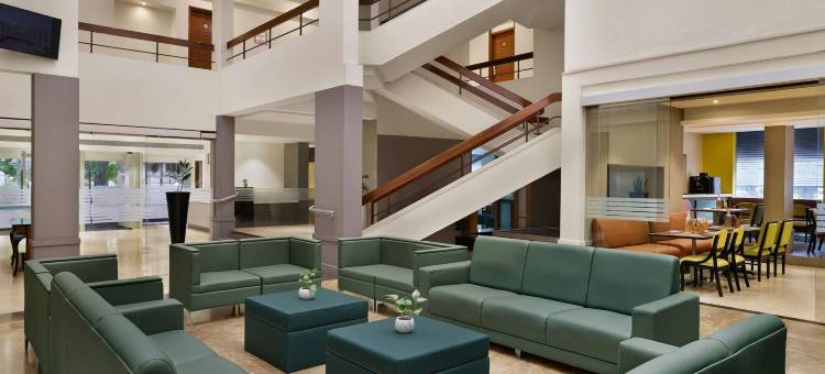 浦那伍德兰费恩住宿(The Fern Residency Woodland, Pune)图片