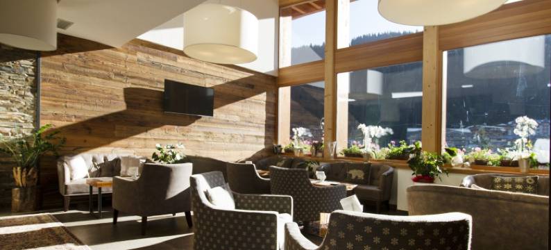 加尼卡米内托酒店(Hotel Garnì Caminetto)图片