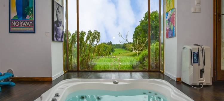 Hilltop Haven in Parlan图片
