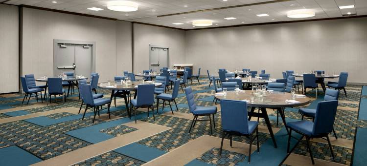 里士满机场福朋喜来登酒店(Four Points by Sheraton Richmond Airport)图片