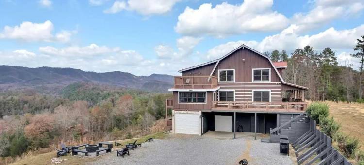 隐秘的七卧山间度假屋，占地七英亩(Secluded 7BR Mountain Escape on 7 Acres)图片