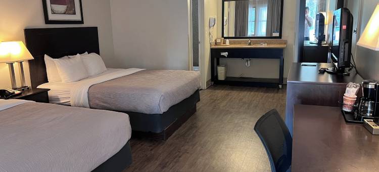 谢尔本-伯灵顿凯艺酒店(Quality Inn Shelburne - Burlington)图片