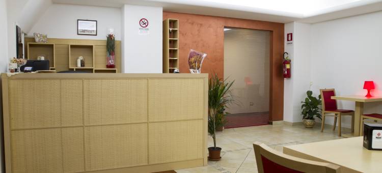 卡塔尼亚城镇酒店(Hotel Catania Town)图片