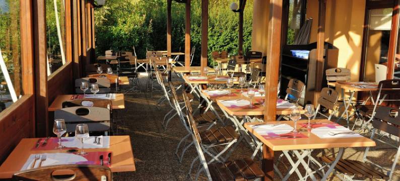 圣埃蒂安康铂酒店(Campanile Saint Etienne Est - Saint Chamond)图片