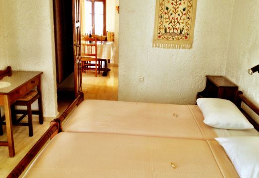 Southern Crete, Filoxenia Villa, is a Group of Ten Holiday Apartments Hotel Overview