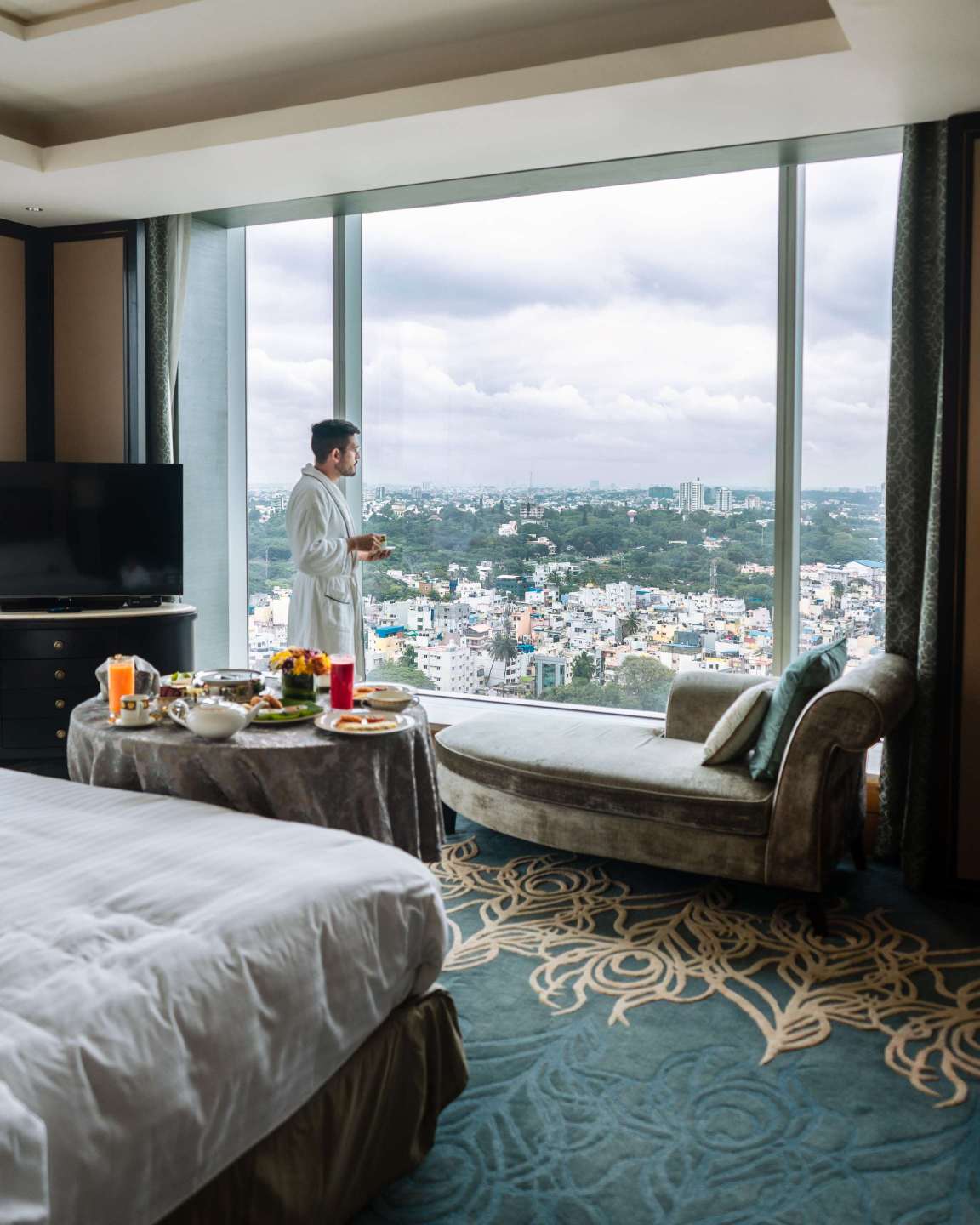 Shangri-La Bengaluru Hotel Overview