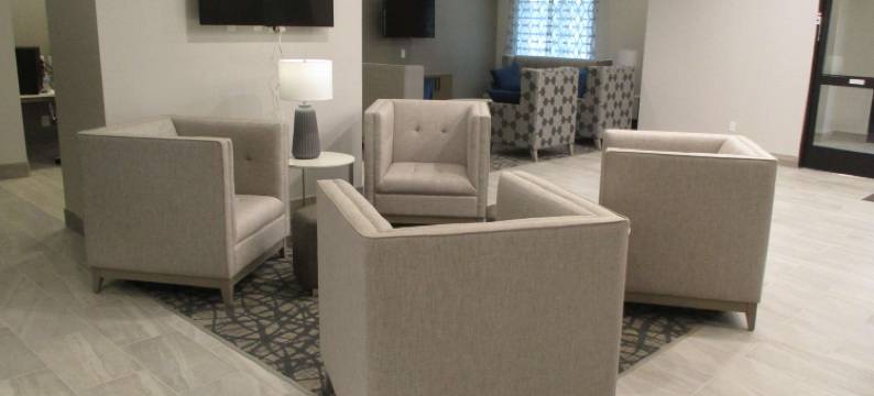 Merica Inn & Suites图片