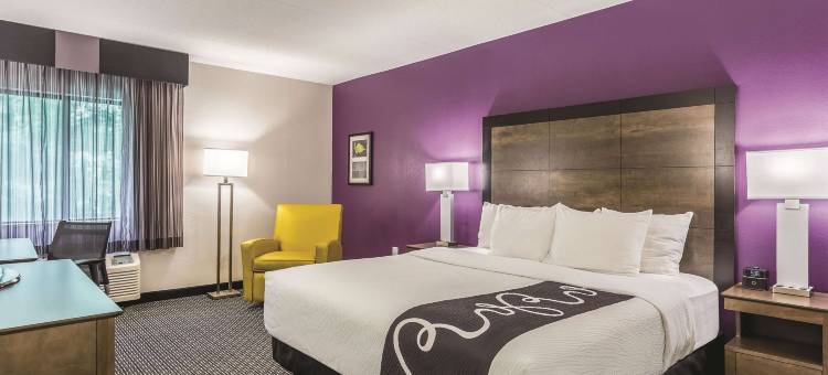 哥伦比亚米德堡拉昆塔温德姆套房酒店(La Quinta Inn & Suites by Wyndham Columbia / Fort Meade)图片