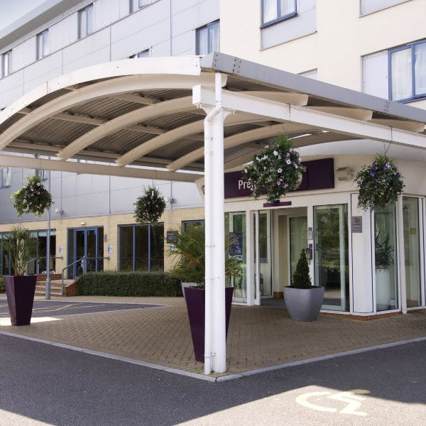 浦耳北普瑞米尔酒店(Premier Inn Poole North)图片