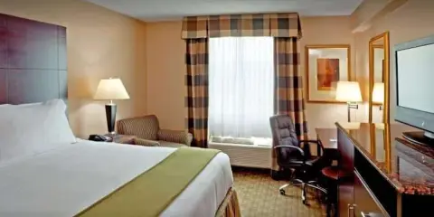 北伯根温德姆戴斯酒店