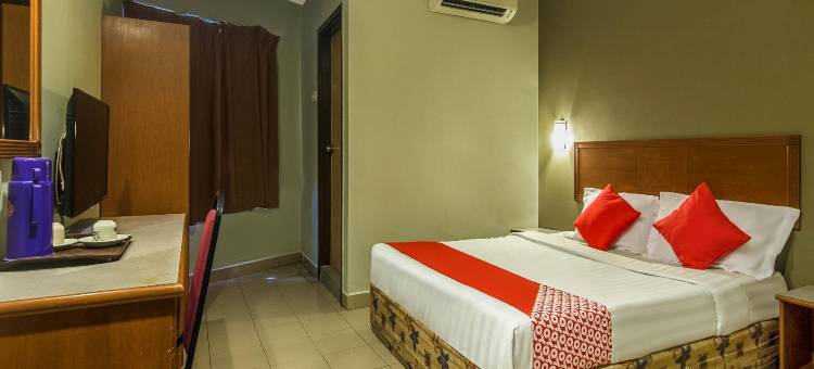 莎阿南舒适酒店-超级OYO 828(OYO 828 Comfort Hotel Shah Alam)图片