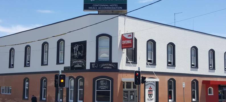 巴瑟斯特百年旅馆(Centennial Inn on Bathurst)图片