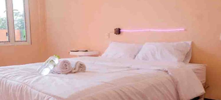 Artayya Puri 2 Near Alun Alun Caruban Mitra RedDoorz图片