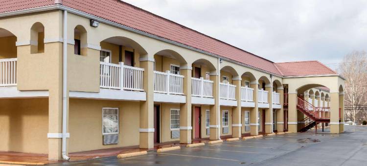 汉廷顿 - 巴伯斯维尔大学区伊克诺旅馆(Econo Lodge Huntington - Barboursville University Area)图片
