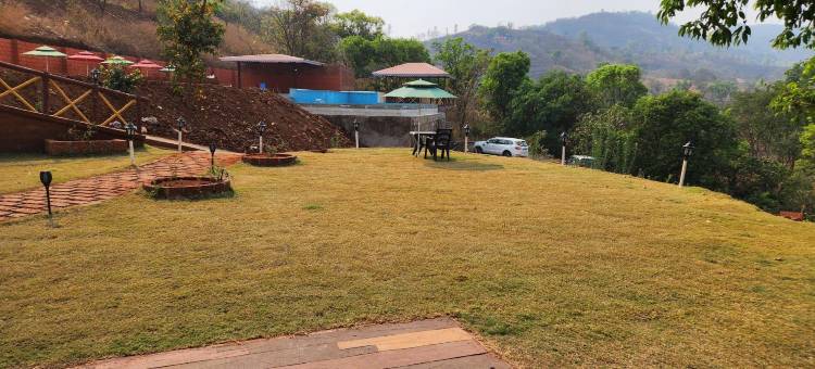 布朗斯通度假村(Brownstone Resort)图片