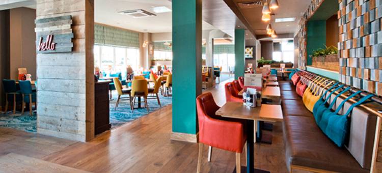 西布罗姆维奇市中心新广场普瑞米尔酒店(Premier Inn West Bromwich Town Centre (New Square))图片