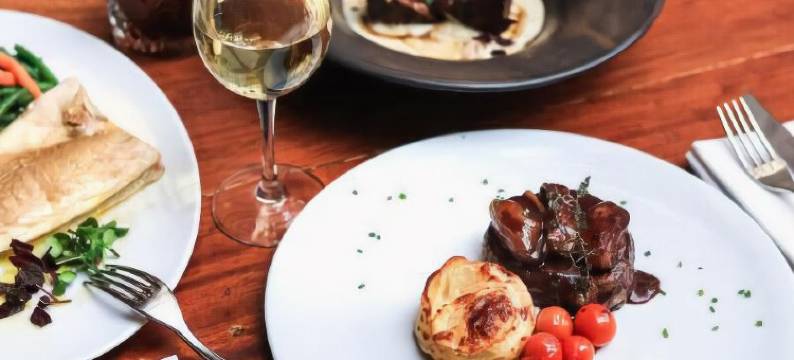 玛丽娜酒店(Hotel & Restaurant Marina Palamós)图片