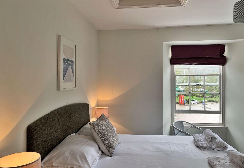 The Black SwanHotel Overview