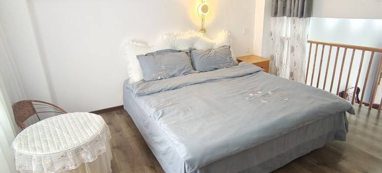 滨江壹号名宿公寓(馨园路分店)图片