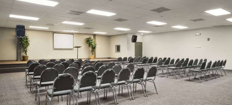 温特哈文佛罗里达州豪生酒店(Howard Johnson by Wyndham Winter Haven FL)图片