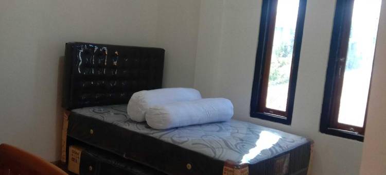 O快线91722号家庭旅馆及汽车租赁-约翰家族(Express O 91722 Home Stay Dan Sewa Mobil Jhon's Family)图片
