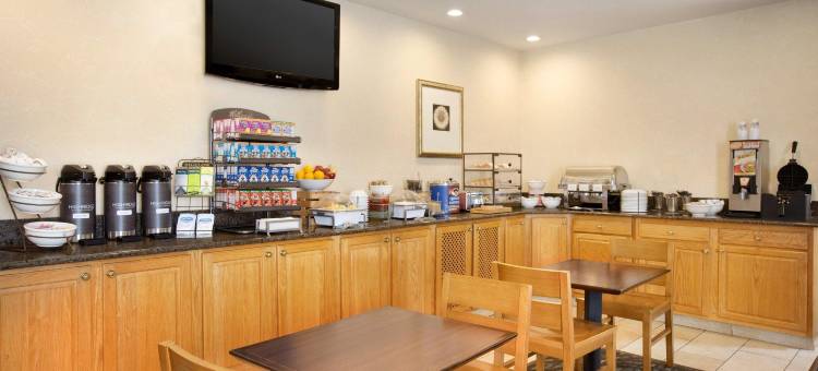 列克星敦卡尔森江山旅馆及套房(Country Inn & Suites by Radisson, Lexington, VA)图片