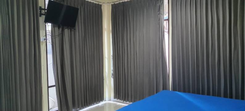 奥维斯玛阿瓦尔法贾尔伊斯兰旅馆，靠近布卢昆巴Mars健身房(Hotel O Wisma Awal Fajar Syariah Near Mars Gym Bulukumba)图片