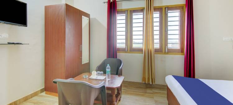 Spot on Chandra's Residence图片