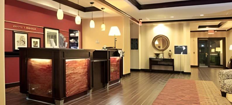 布伦纳姆欢朋套房酒店(Hampton Inn & Suites Brenham)图片