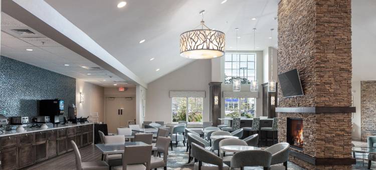 米德尔敦纽波特地区豪生酒店(Howard Johnson by Wyndham Middletown Newport Area)图片