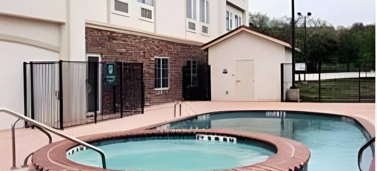 靠近六旗及医疗中心舒适酒店及套房(Comfort Inn & Suites Near Six Flags & Medical Center)图片