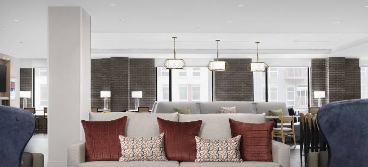 希尔顿家庭套房2号(福尔斯彻奇)(Home2 Suites by Hilton Falls Church)图片
