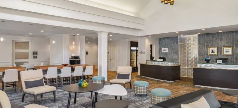 长岛艾斯利普法院综合体居家酒店(Residence Inn Long Island Islip/Courthouse Complex)图片