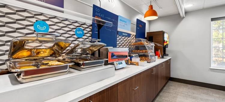 Holiday Inn Express SAINT SIMONS岛(Holiday Inn Express SAINT SIMONS ISLAND by IHG)图片