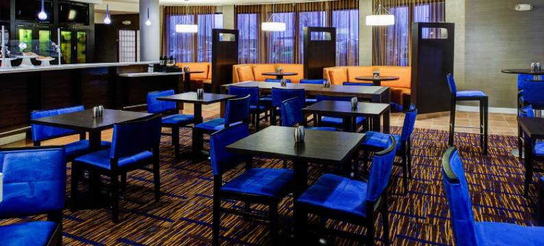 亚特兰大机场西万怡酒店(Courtyard Atlanta Airport West)图片