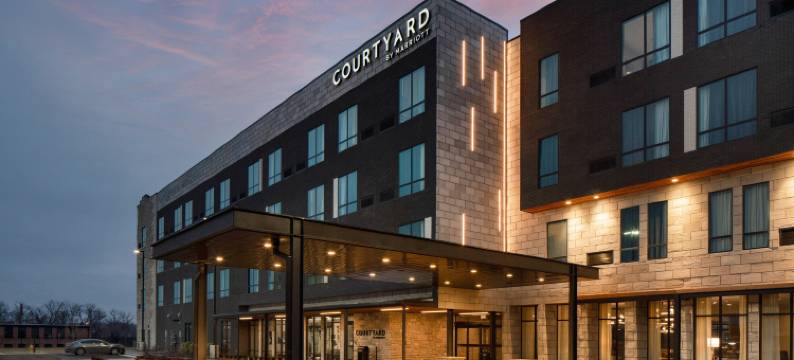 杰斐逊城万怡酒店(Courtyard Jefferson City)图片