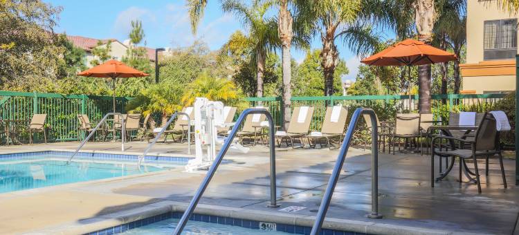 希尔顿欢朋套房酒店-卡马里奥(Hampton Inn & Suites Camarillo)图片