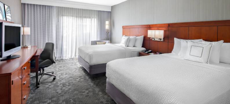 匹兹堡机场万怡酒店(Courtyard Pittsburgh Airport)图片