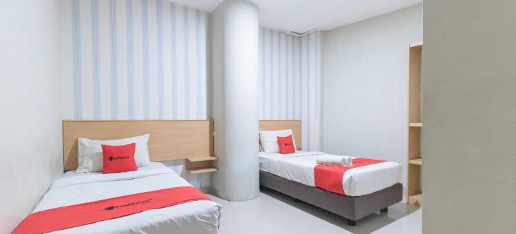 RedDoorz Plus @ Karapitan Street图片